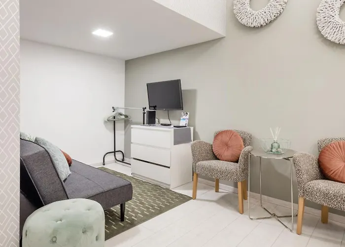 Appartement Margaret Charming Gem With Ac Danube Walks