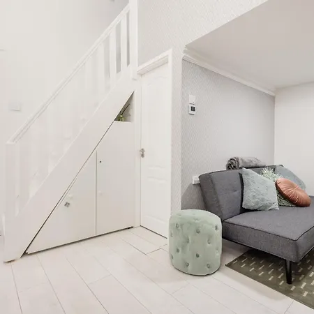 Apartment Margaret Charming Gem With Ac Danube Walks Budapest