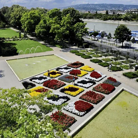 Margaret Charming Gem With Ac Danube Walks Διαμέρισμα *