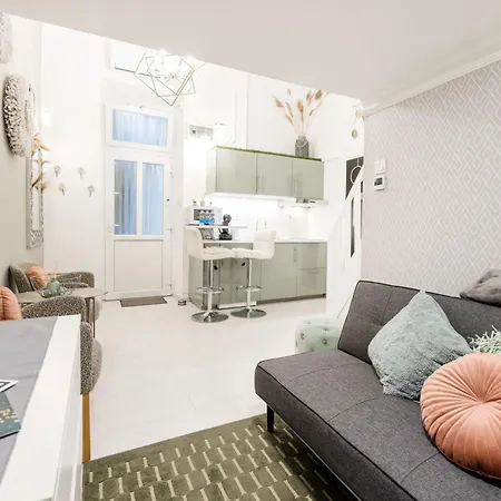 Margaret Charming Gem With Ac Danube Walks Appartement *